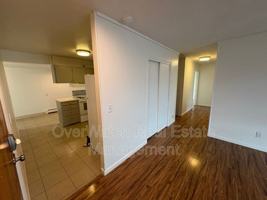 featured image of 3925 E 9th Ave #6