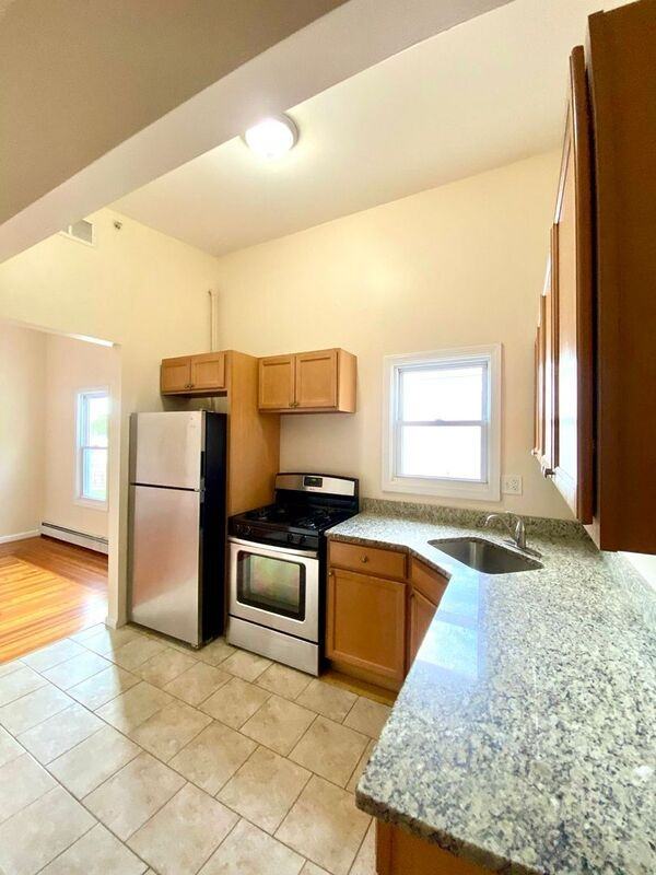 143 Skeele St #3L - Photo 2 of 18