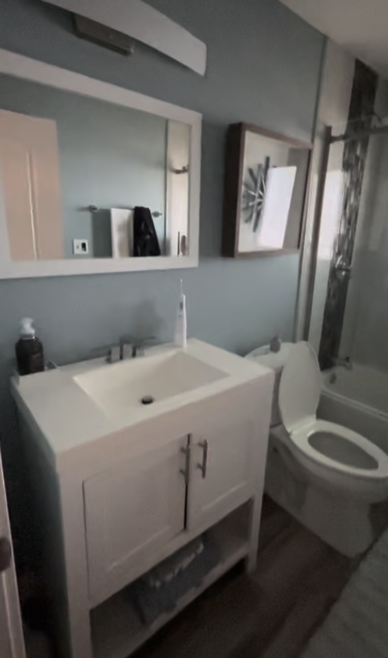 8459 S Kedzie Ave #106 - Photo 3 of 10