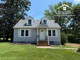 featured image of 1502 Forest Ave