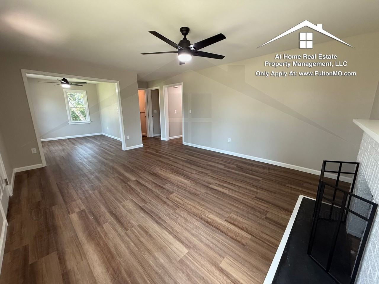 1502 Forest Ave - Photo 5 of 50