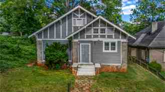 978 Hank Aaron Dr Se - Photo 1 of 1