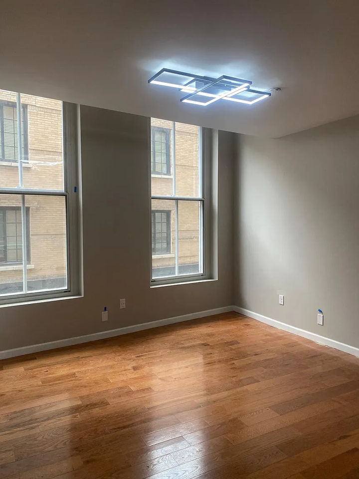 37 Maiden Ln #2B - Photo 2 of 10