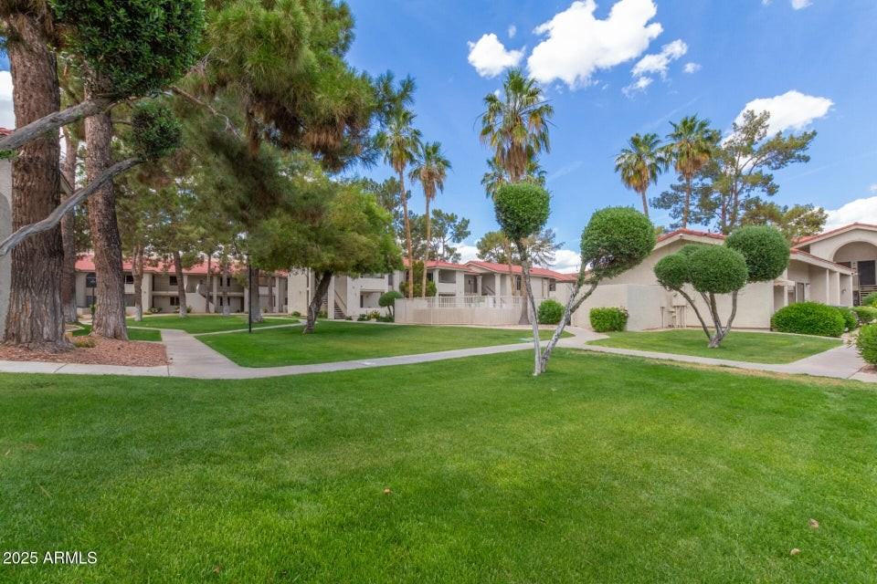 10610 S 48Th St - Photo 3 of 19