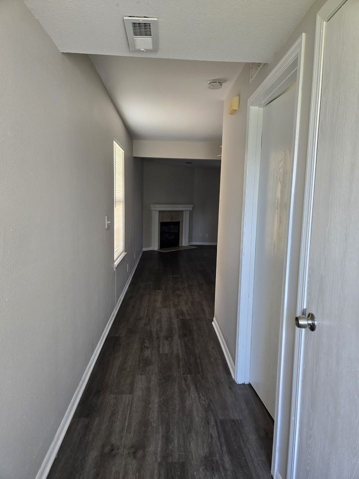 1305-1307 Toulouse St - Photo 2 of 16