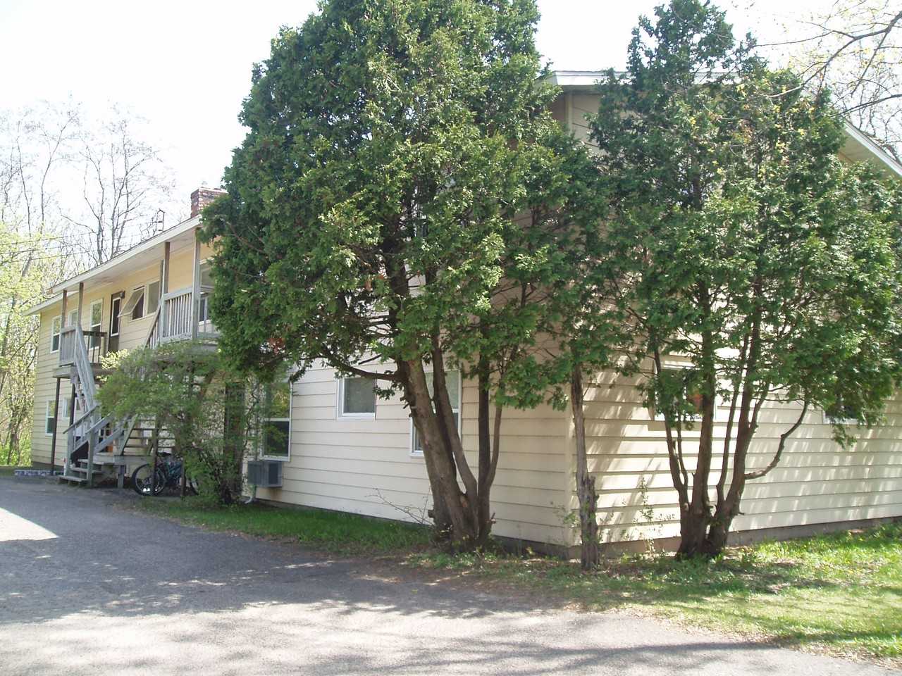 533 Marshall Rd - Photo 2 of 2