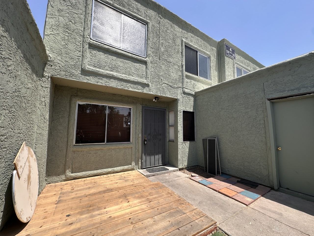 14013 N 54th Dr - Photo 2 of 13