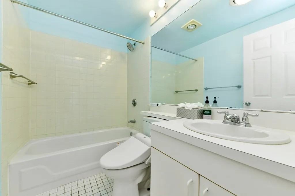 170 Gore St - Photo 2 of 9