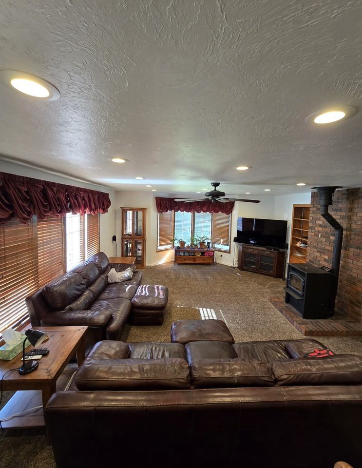 2935 N Highway - Photo 3 of 14