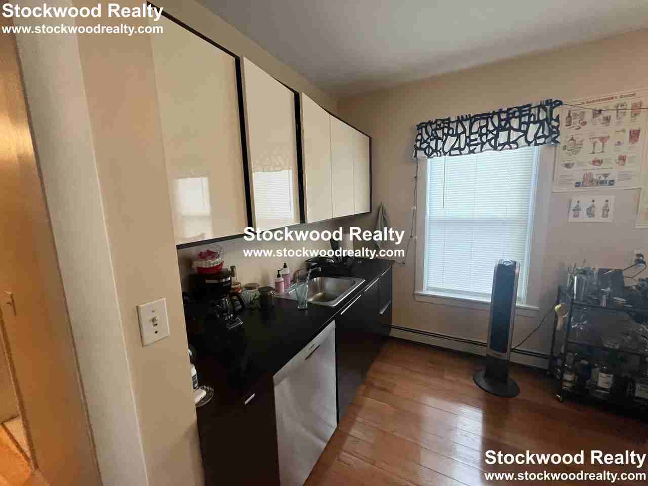 41 Howell St #2 - Photo 5 of 39