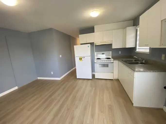 3755 Forest St - Photo 2 of 8
