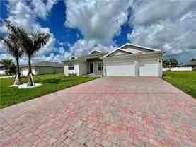 3040 Sw 22nd Pl - Photo 1 of 1