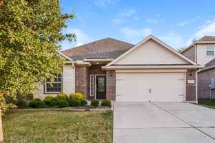 2220 Mulberry Dr - Photo 1 of 1