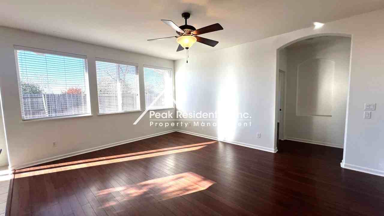 2065 Larkstone Pl - Photo 3 of 30