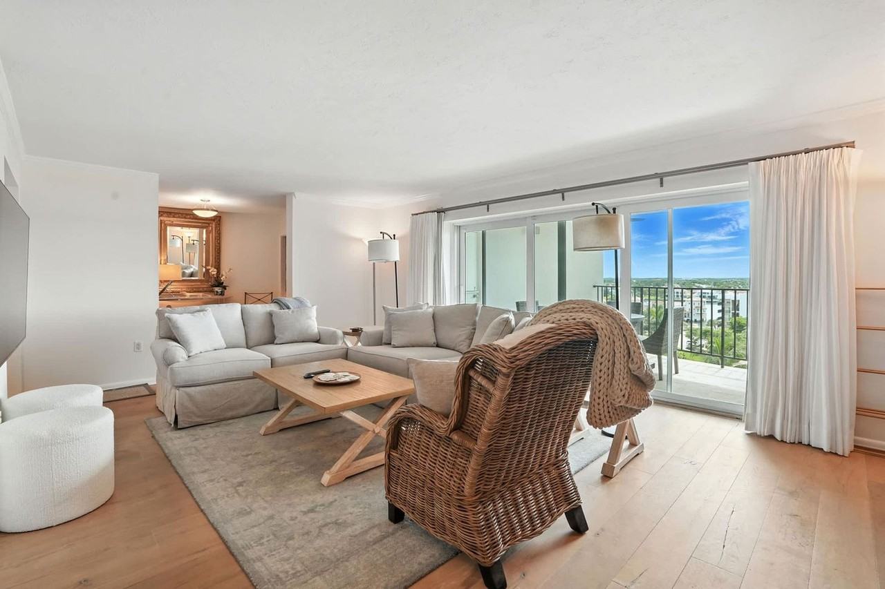 3951 Gulf Shore Blvd N #1049705P - Photo 2 of 50