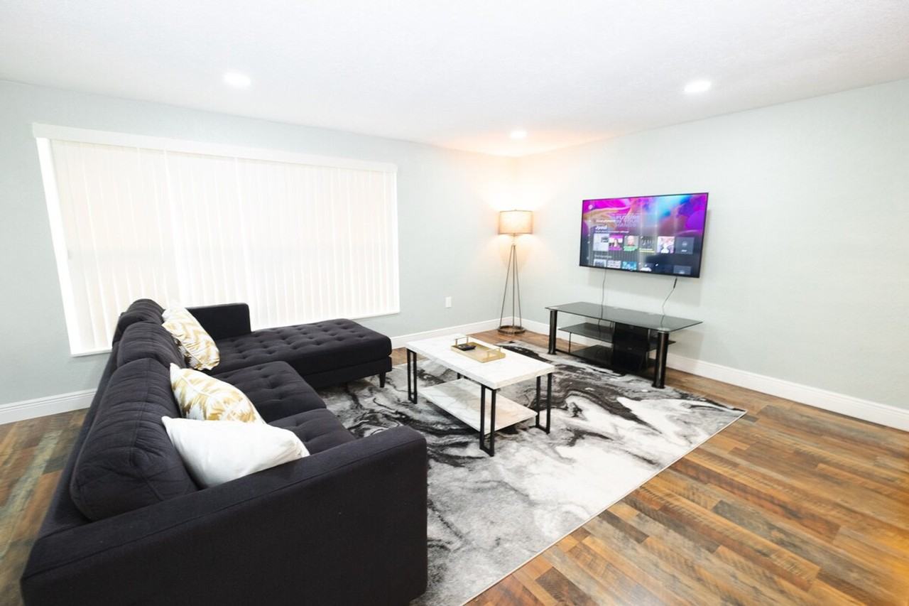 3007 E 21st Ave #1244369P - Photo 7 of 48