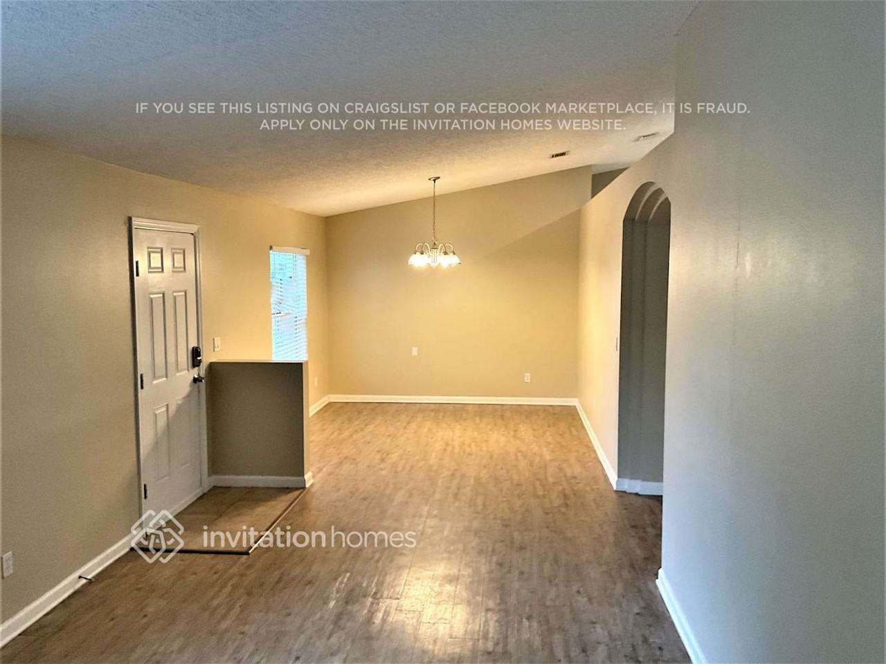 1480 Waldrun St Se - Photo 3 of 20