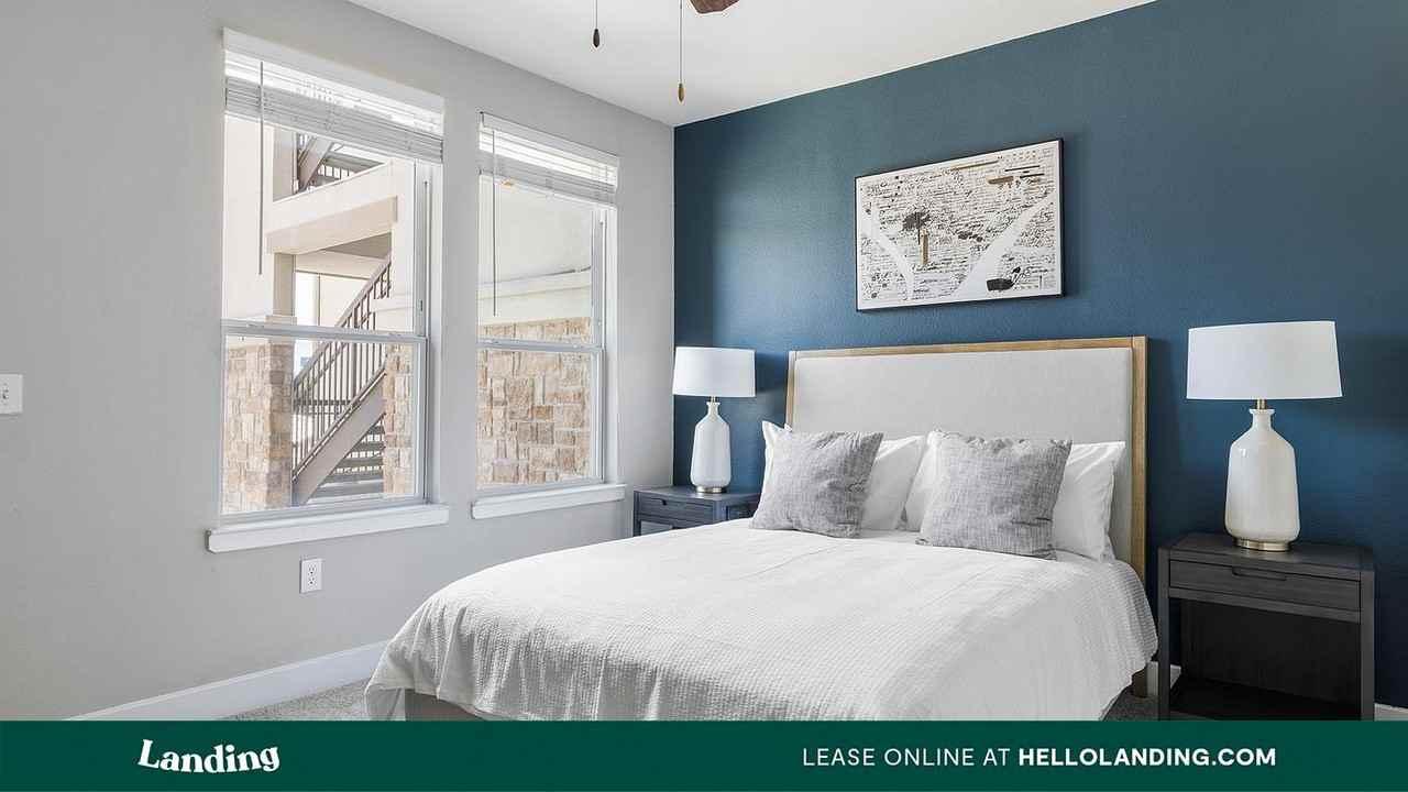 729 Junction Dr - Photo 3 of 50