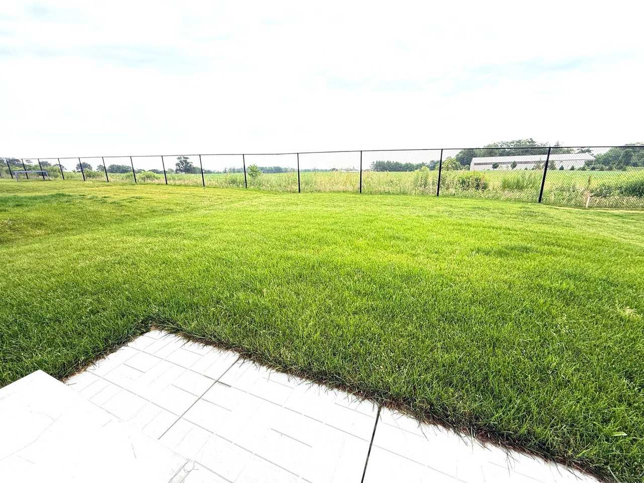 49 Mary Watson Street - Photo 3 of 16