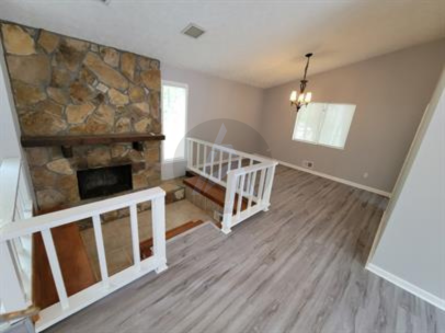 180 Moonshadow Ct - Photo 5 of 30