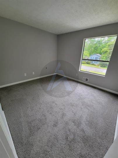 180 Moonshadow Ct - Photo 7 of 30