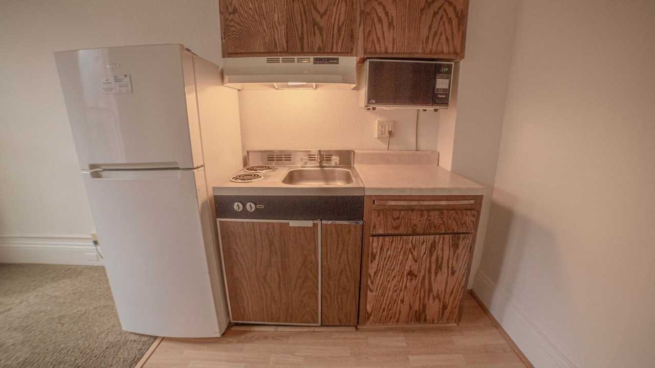 Gardner - Photo 6 of 18