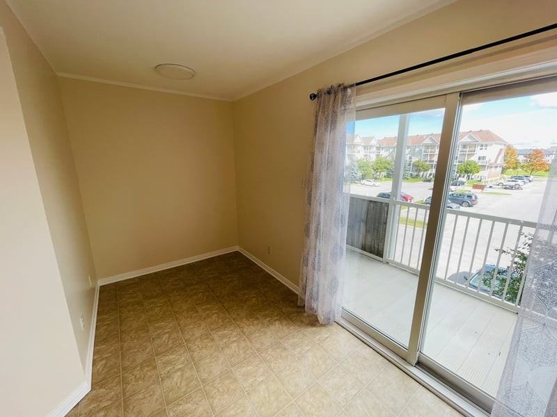 438 Hillsboro Pvt - Photo 3 of 11