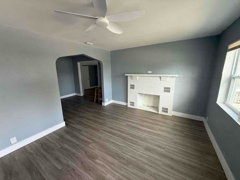 4855 Fairfield Ave S - Photo 3 of 20