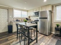 385 Kahoolawe St - Photo 1 of 1