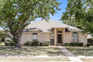 510 Branchwood Dr - Photo 1 of 1