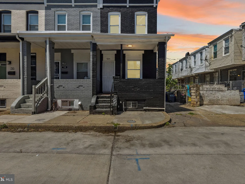 724 N Curley St - Photo 2 of 14