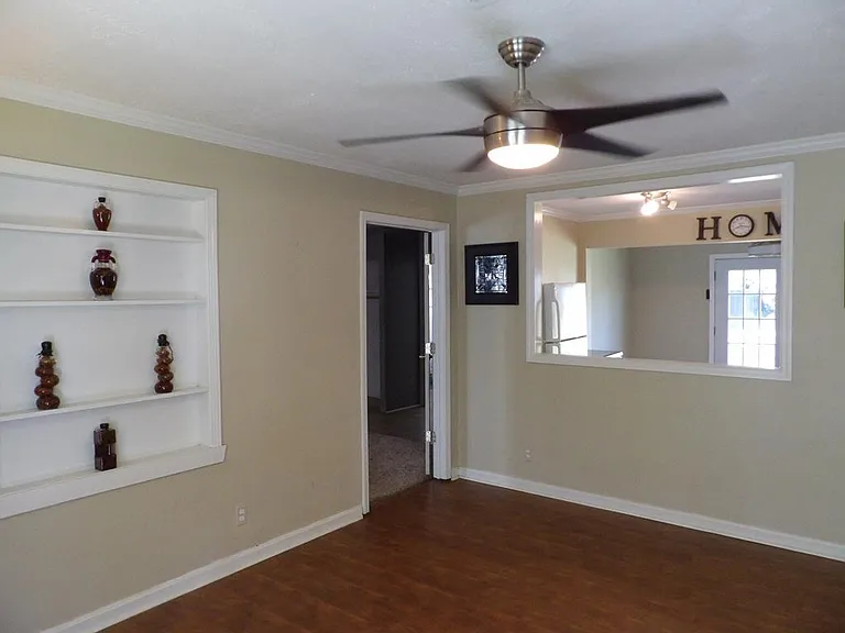 102 Oakland Ave - Photo 3 of 13