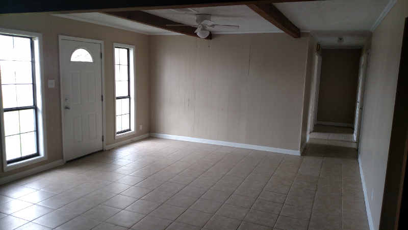 813 New Natchitoches Rd - Photo 2 of 6