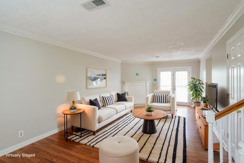 1124 Jacksons Valley Rd - Photo 4 of 19