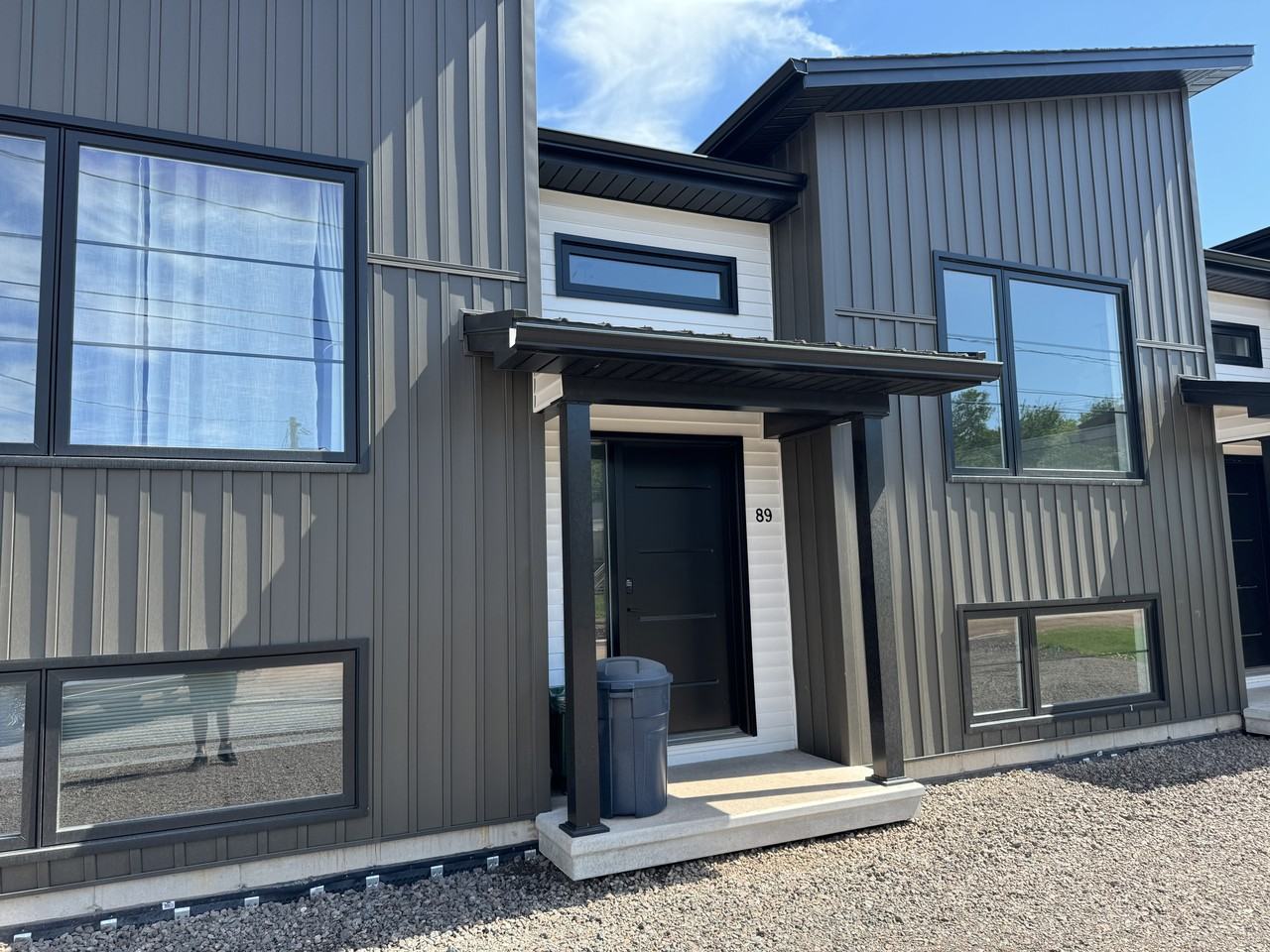 85 Ernest Street - Photo 5 of 16