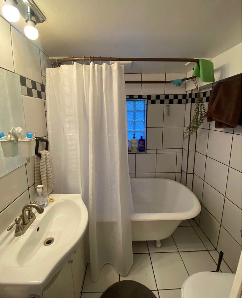 2393 W 6th Ave - Photo 3 of 5