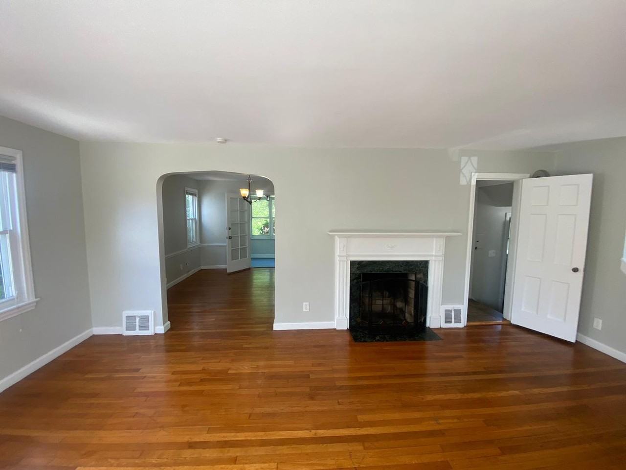 1003 Elbon Rd - Photo 3 of 14