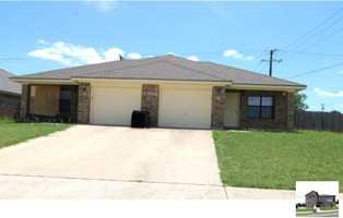 featured image of 3708 Littleleaf Dr #B