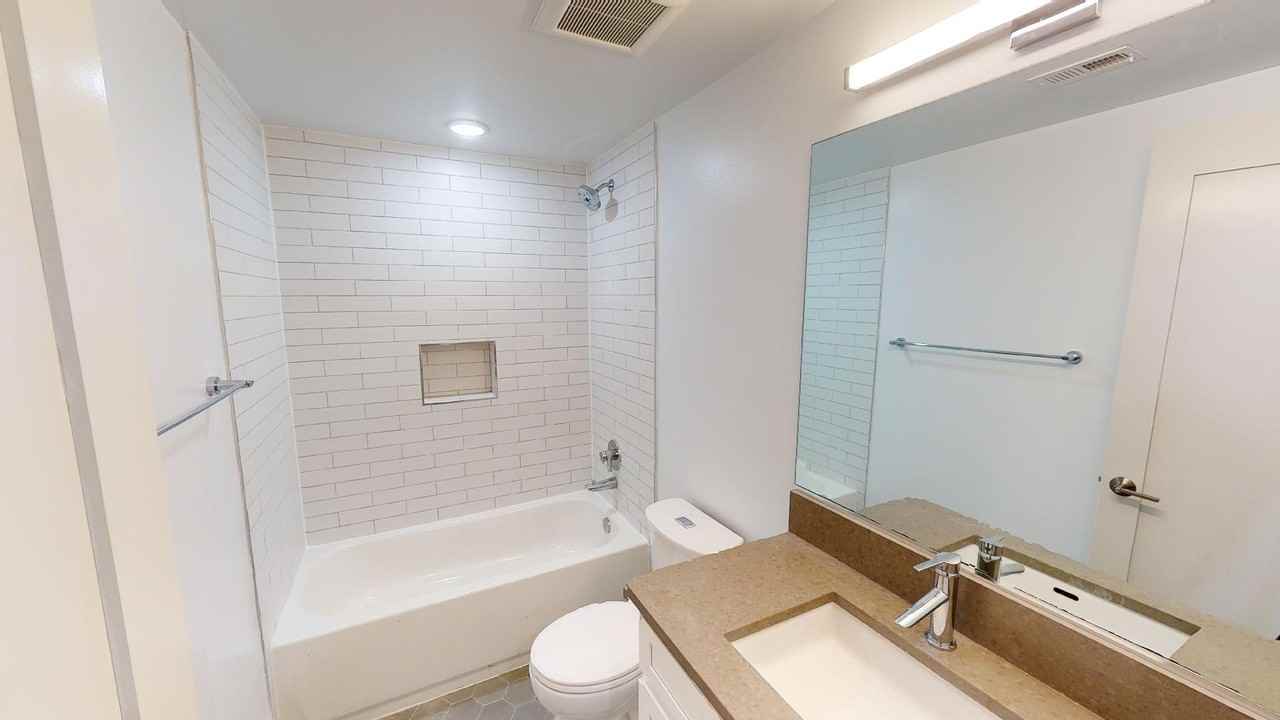 917 Sheridan St Nw #003 - Photo 3 of 4