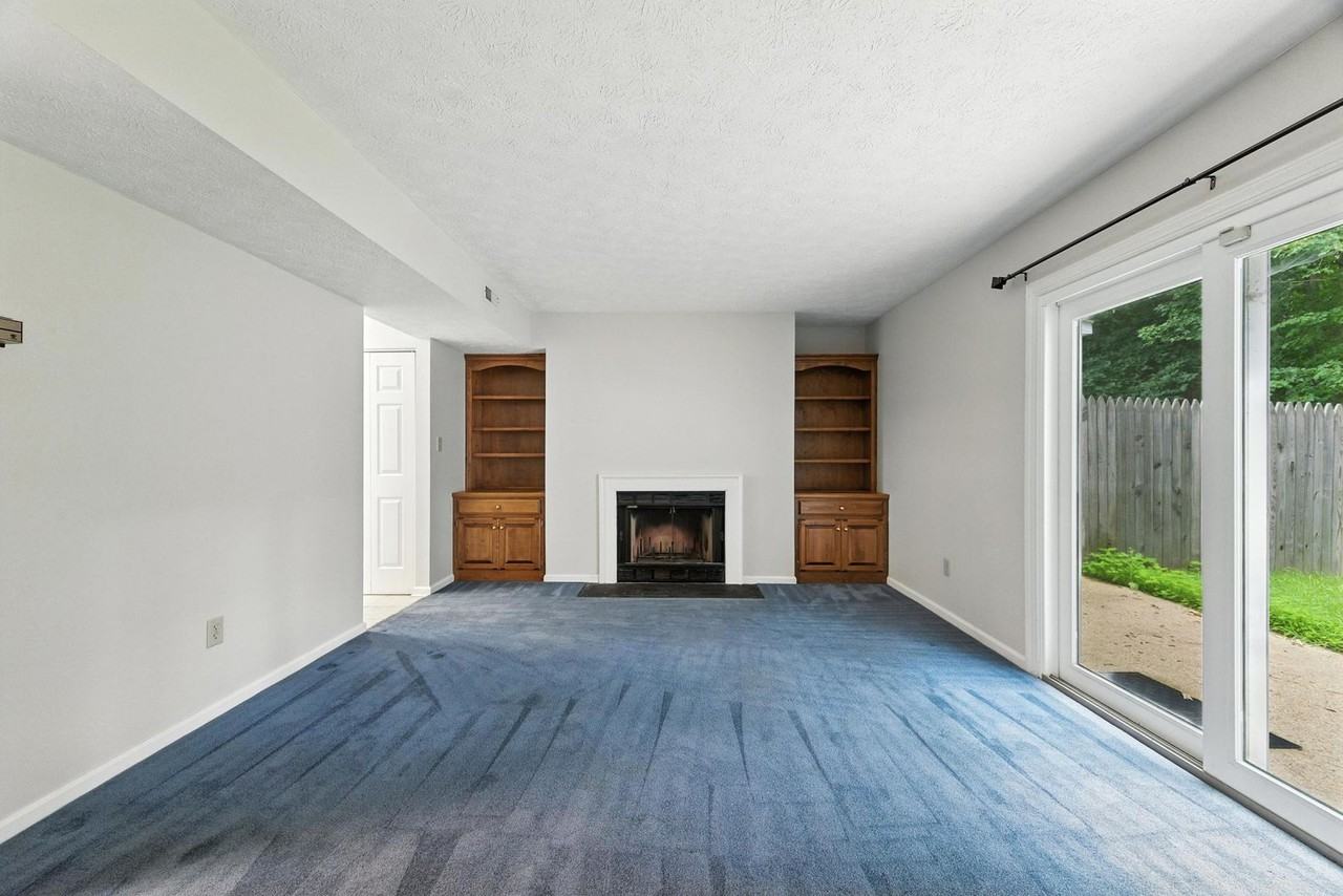 29 Oneonta Drive - Photo 4 of 17