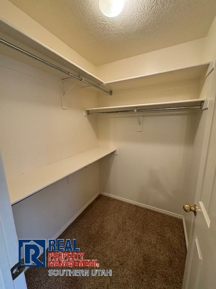 628 W Evans Ridge Cir #3 - Photo 7 of 11