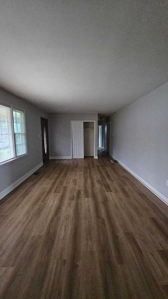 832 Rambler Ave - Photo 2 of 19