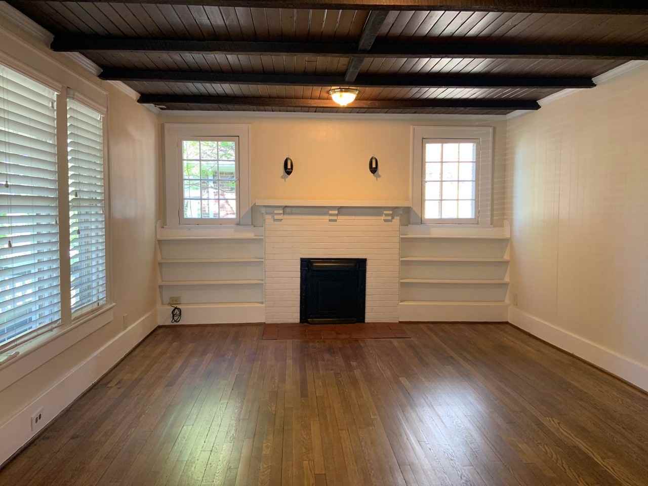 905 W Mcgee St Apt A - Photo 2 of 11