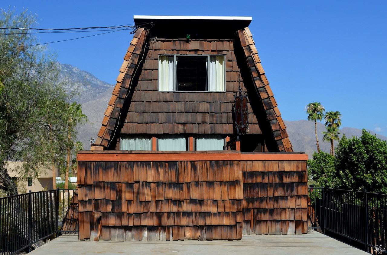 2233 Rim Rd - Photo 2 of 7