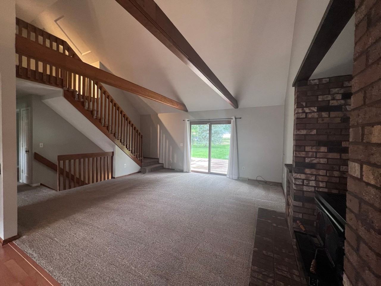1795 Forest Lake Dr Se - Photo 4 of 24