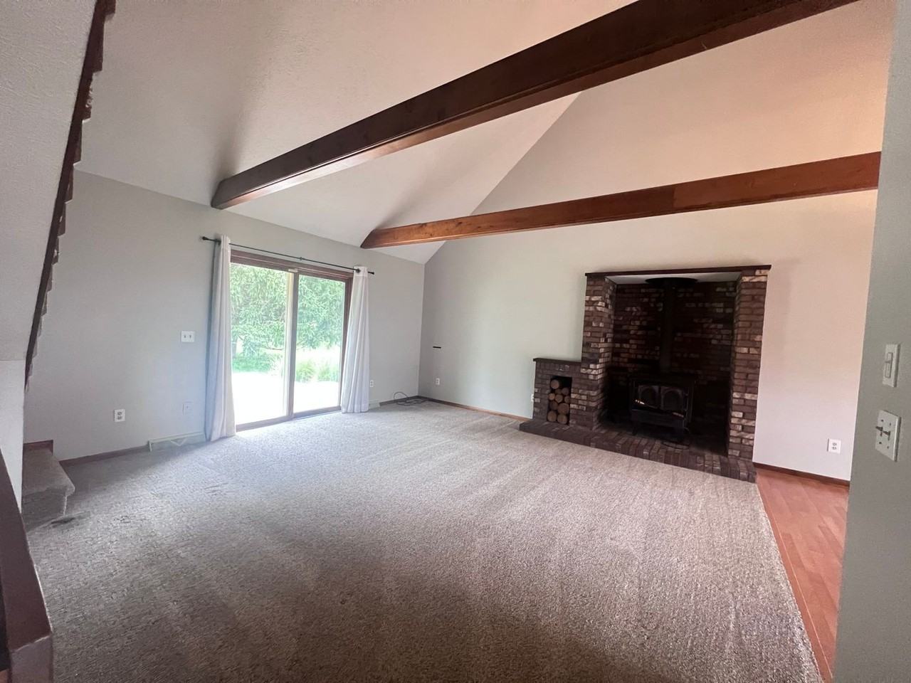 1795 Forest Lake Dr Se - Photo 5 of 24