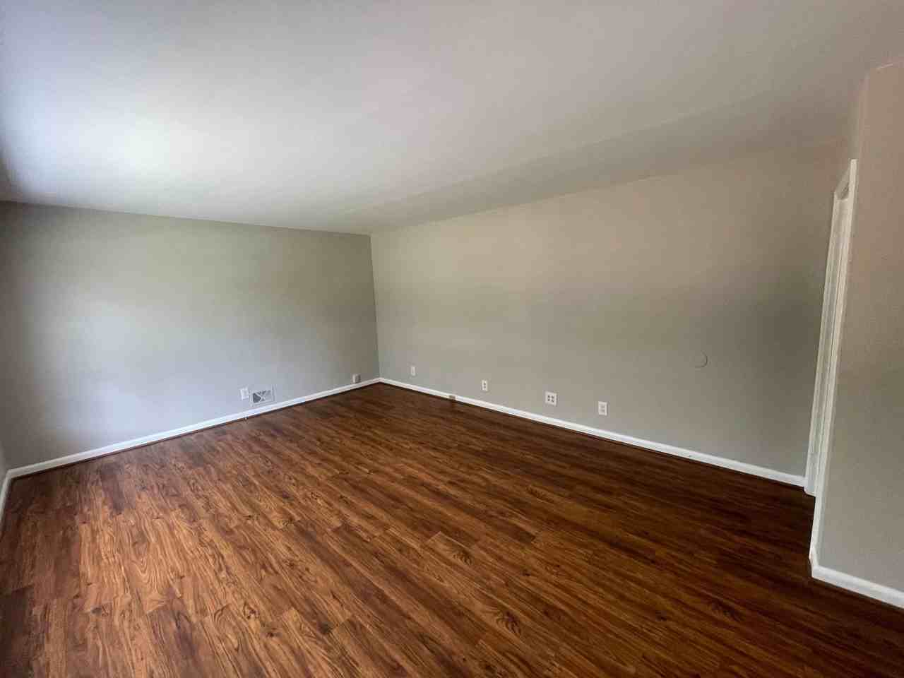 709 Branton Dr - Photo 2 of 17