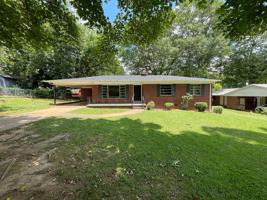 featured image of 709 Branton Dr