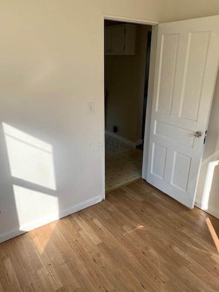 25 W Lincoln Ave - Photo 2 of 14