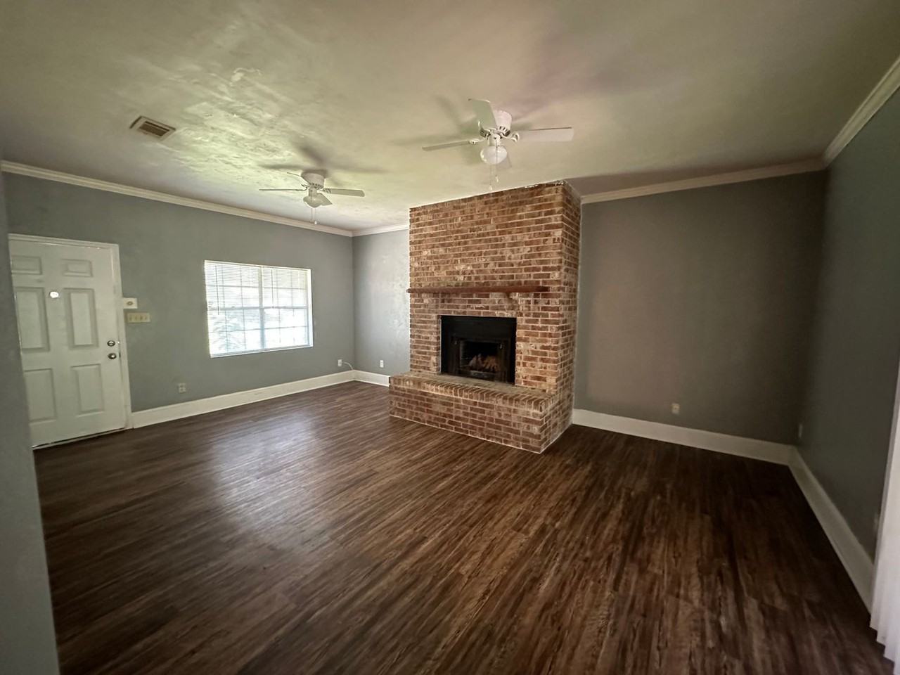 2568 Panther Creek Rd - Photo 3 of 9